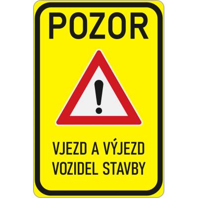 Zvýrazněná dopravní značka IP22 Vjezd a výjezd vozidel stavby