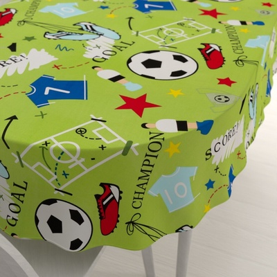 Biante Detský bavlna oválny obrus Sandra SA-645 Futbal to je hra - na zelenom 80x120 cm