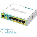 Access pointy a routery MikroTik RB750UPr2