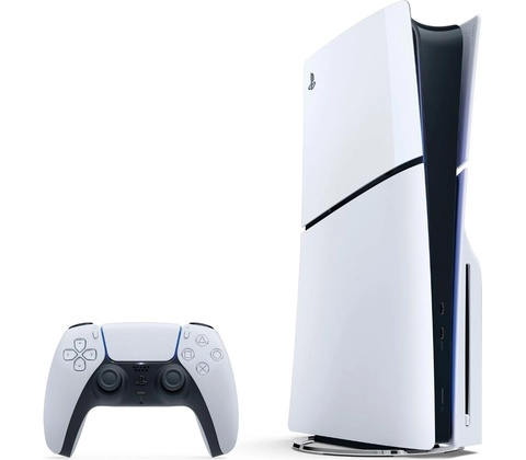 playstation-5-slim, pohled na konzoli a ovladač vedle sebe