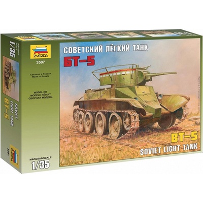 Zvezda Sovietský ľahký tank BT-5 1:35