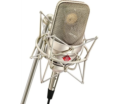 Neumann TLM 49