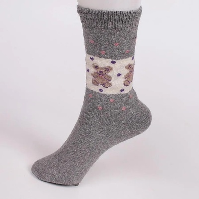 Дамски зимни чорапи в сив цвят с мечета