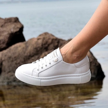 Tinti Shoes Дамски кецове Adel white