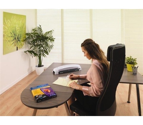 Fellowes Lunar A3