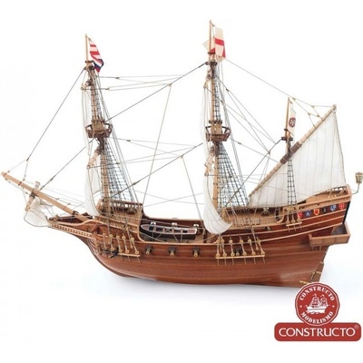 Constructo Golden Hind 1:55