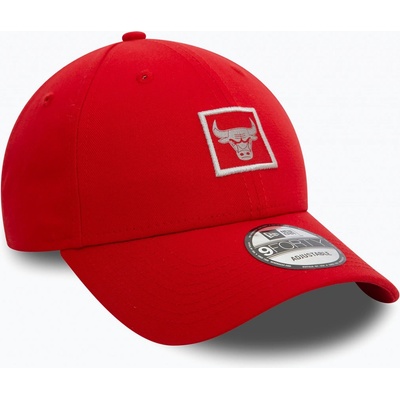 New Era METALLIC PATCH 9FORTY CHICAGO BULLS červená