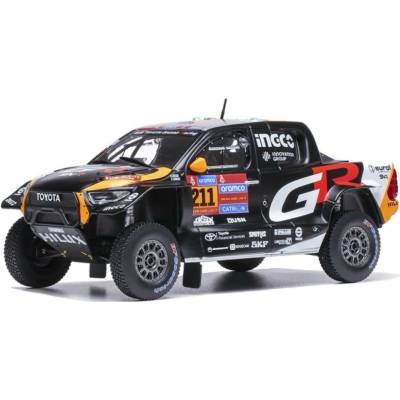 Ixo Toyota Hilux IMT Evo 211 Lategan/Cummings Dakar 2025 Models 1:43