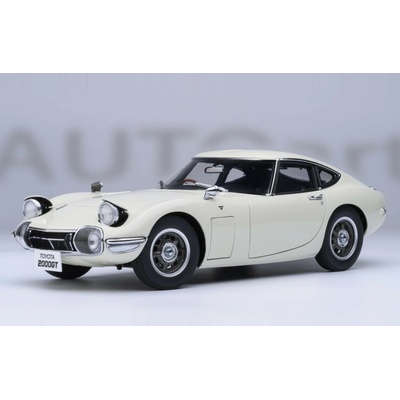 AUTOart Toyota 2000GT 1967 White 1:18
