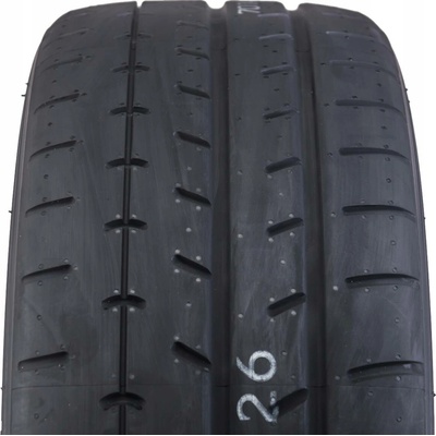 Yokohama Advan A052 315/30 R18 98Y