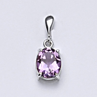 Čištín Stříbrný přívěsek se světlým přírodním ametystem 10 x, P 1242