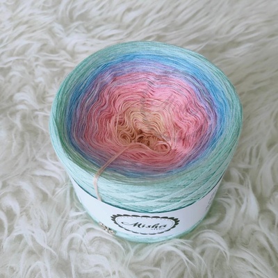Mishastyle Pastel 3nitka návin: 750m