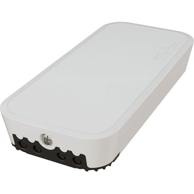 MikroTik wAPGR-5HacD2HnD&EC200A-E