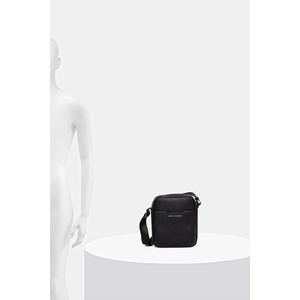Armani Exchange през рамо мъжка от имитация на кожа (XM002584.AF22651.NOS)