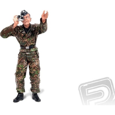 TORRO 1/16 stojící figurka nabíječe tanku – Zboží Dáma