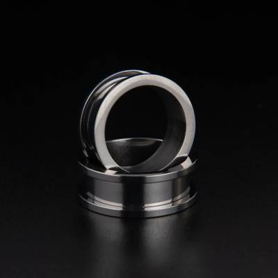 CryptoEshop Základní titanový šroubovací tunel do ucha se závitem 6 mm CBJ-0379_6mm, Ek3-06