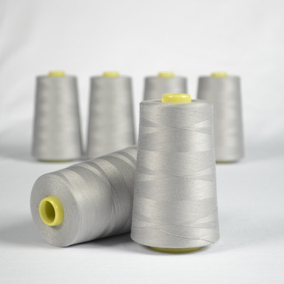 Takoy Overlock / coverlock polyesterová niť NTF 5000 farba svetlošedá