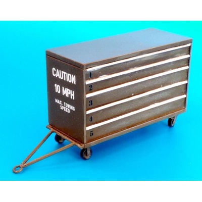 Plus Model USAF Flightline portable tool box 1:48