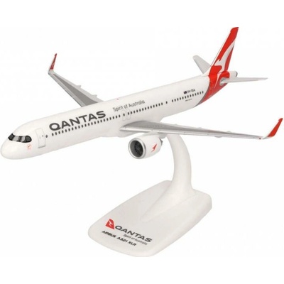 Herpa Airbus A321-271NY XLR Qantas Airways "2010s" Colors Named "Great Ocean Road" Snap-Fit 1:200