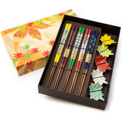 Tokyo Design Set dřevěných hůlek Mix and Rest Maple Leaf 5 ks