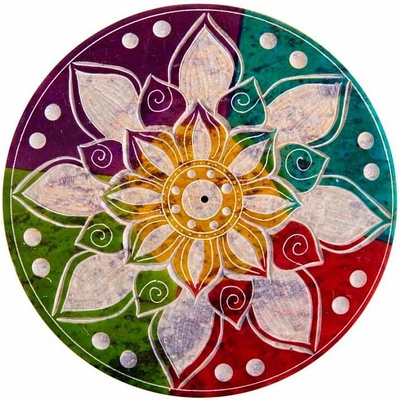 Nefertitis Stojánek z mastku na vonné tyčinky Květinová mandala 12,7 cm