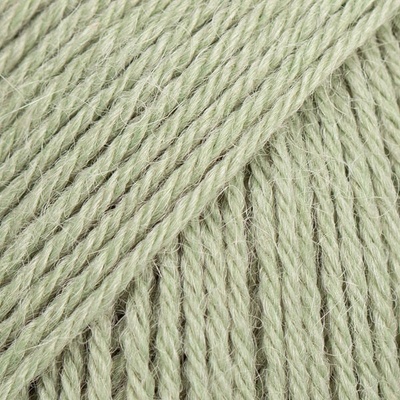 DROPS Design Nord Uni Colour 24 Sage Green Плетива прежда (101624)