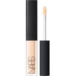 NARS Mini Radiant Creamy Concealer крем-коректор (озаряващ) цвят MADELEINE 1.4ml