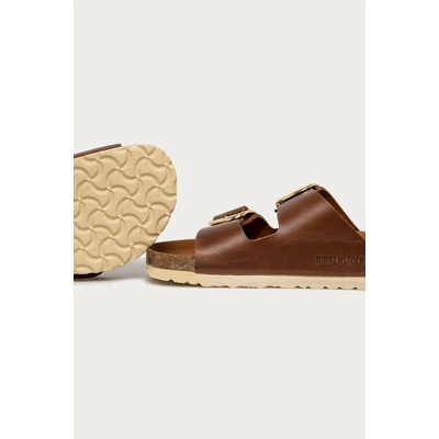 Birkenstock Кожени чехли Birkenstock Arizona Big Buckle в кафяво 1011072 (1011072)