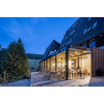 Antistresový wellness pobyt s polopenzí v krkonošském Pytloun Wellness Hotelu Harrachov**** pro 2 osoby