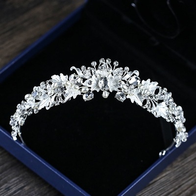 Naishide Jewelry svatební korunka Pearl Flower stříbrná