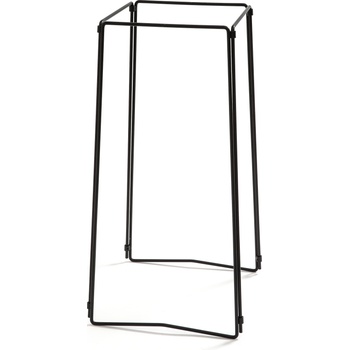 Born in Sweden Стойка за свещник Stumpastaken стоманена черна (7340164)