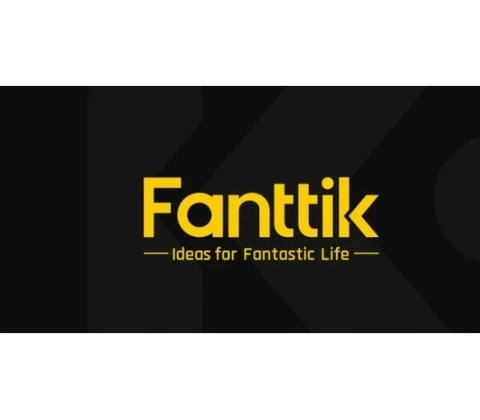 Fanttik V8 černý