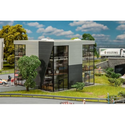 Faller Модерна офис сграда (130156)