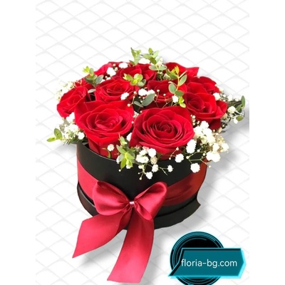 КУТИЯ ОТ ЧЕРВНИ РОЗИ