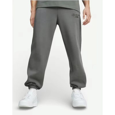 PUMA Classics+ Sweatpants Grey