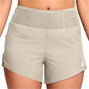 Nike Дамски шорти за бягане Nike Women's ACG Trail Dri-Fit MRBF 4'' Shorts AOP Running shorts - Light Orewood Brown / Summit White (112-4577-0313)