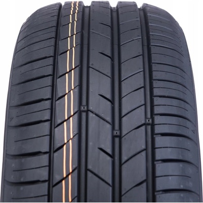 Kumho Ecsta HS52 215/45 R17 91W
