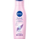Šampóny Nivea Hairmilk Natural Shine ošetrujúci šampón na unavené vlasy bez lesku 250 ml