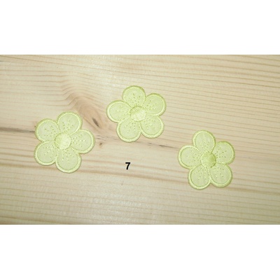 Nažehľovačka kvet priemer 3,5cm 7