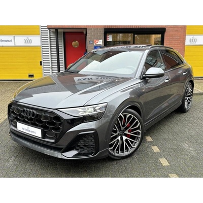 Audi Q8 55 TFSIe S-line 290 kW