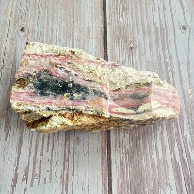 Nefertitis Opál růžový surový 10 NF53887 - cca 10 x 4 cm, 217 g