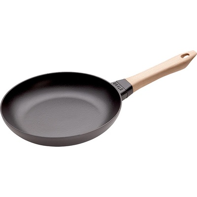 Staub Liatinová panvica na smaženie s drevenou rukoväťou 24 cm