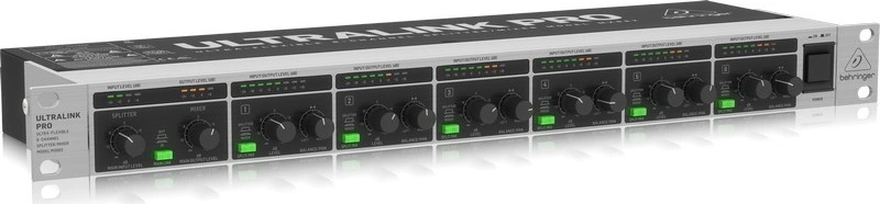 Behringer MX882 V2