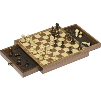 Goki Šach v krabici