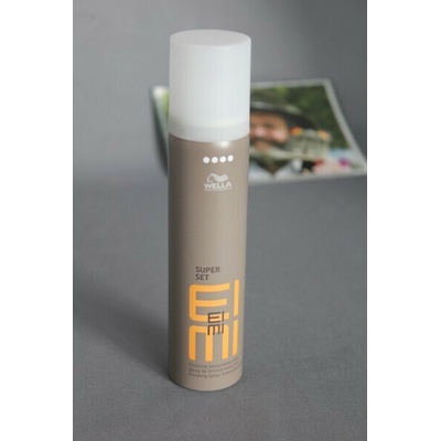 Wella Eimi Super Set Lak na vlasy s extra silnou fixací 75 ml