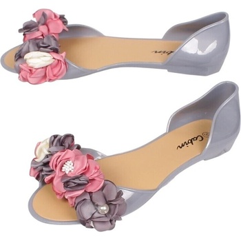 Летни силиконови обувки в сиво с декоративни цветя