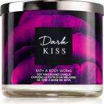Bath & Body Works Dark Kiss ароматна свещ 411 гр