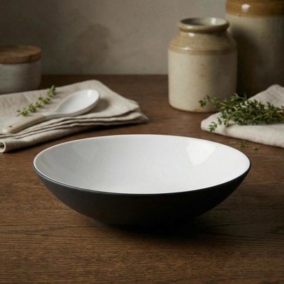 REVOL Equinoxe 24 cm czarno-bílý porcelánový hluboký talíř