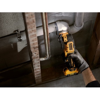 DeWALT DCS353N