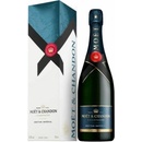 Moët & Chandon Nectar Impérial Demi-Sec 12% 0,75 l (kartón)